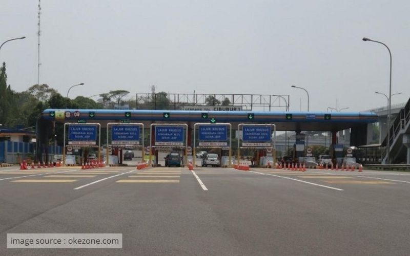 gerbang tol cibubur